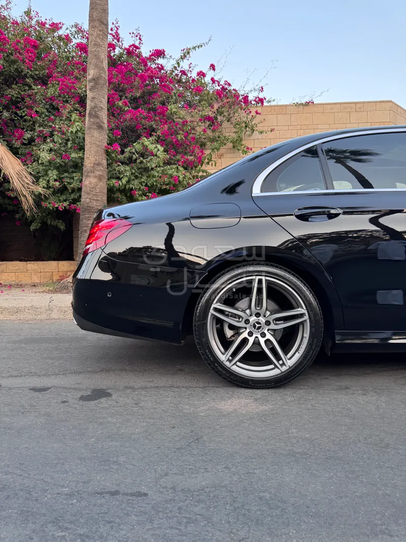 2019 مرسيدس - بنز إي 200