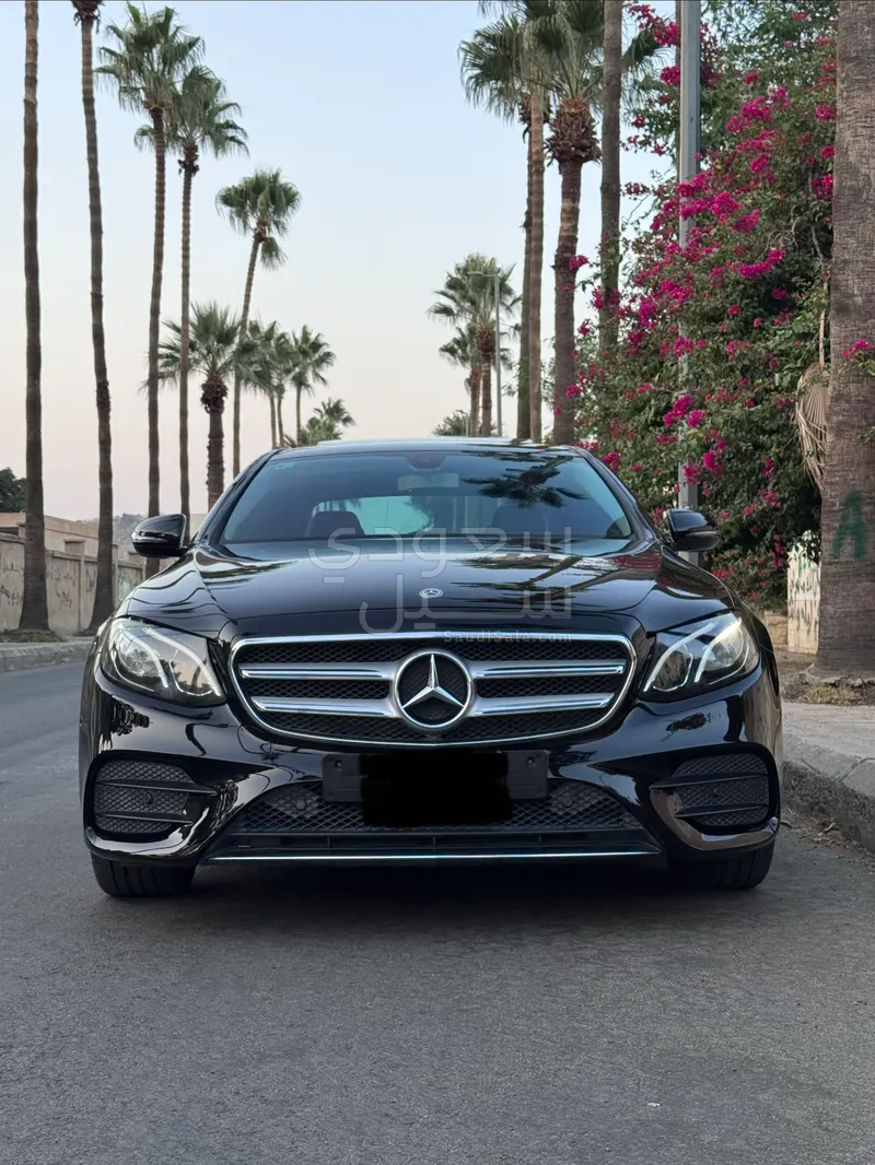 2019 مرسيدس - بنز إي 200