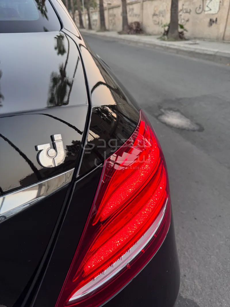 2019 مرسيدس - بنز إي 200