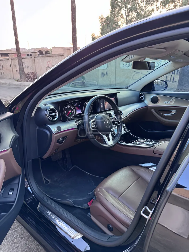 2019 مرسيدس - بنز إي 200