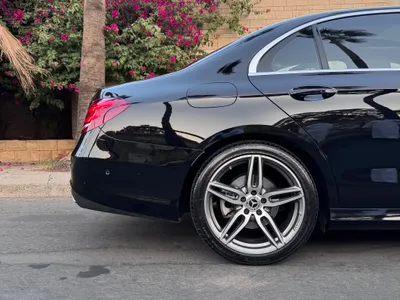 2019 مرسيدس - بنز إي 200