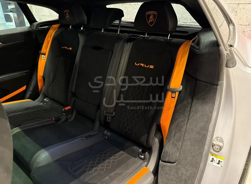 2023 لمبرجيني اوروس اس