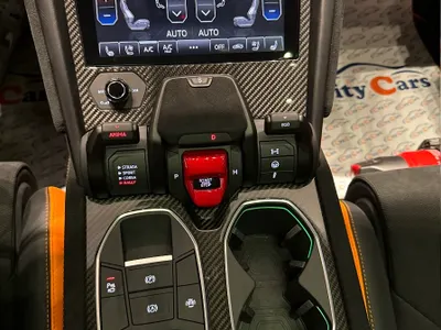 2023 لمبرجيني اوروس اس