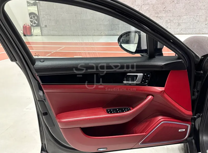 2020 بورش بانميرا