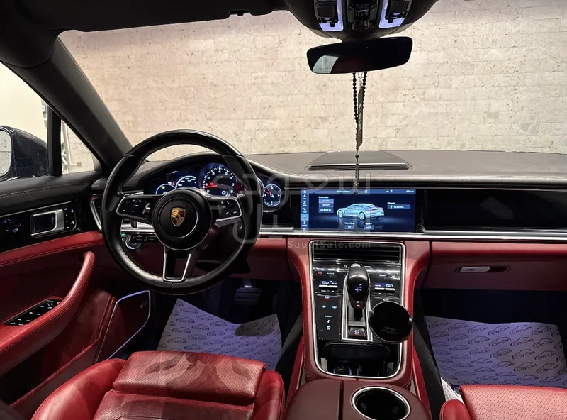 2020 بورش بانميرا