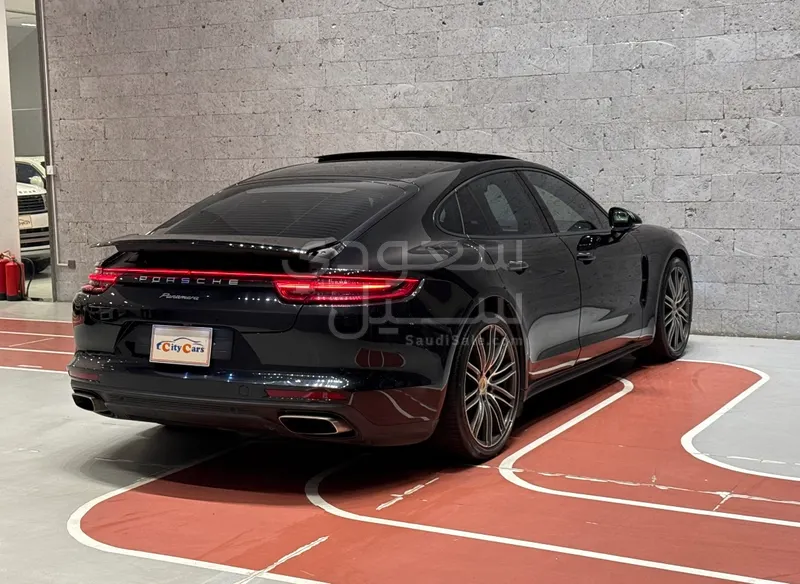 2020 بورش بانميرا