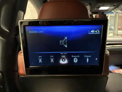 2021 لكزس إل إكس 570