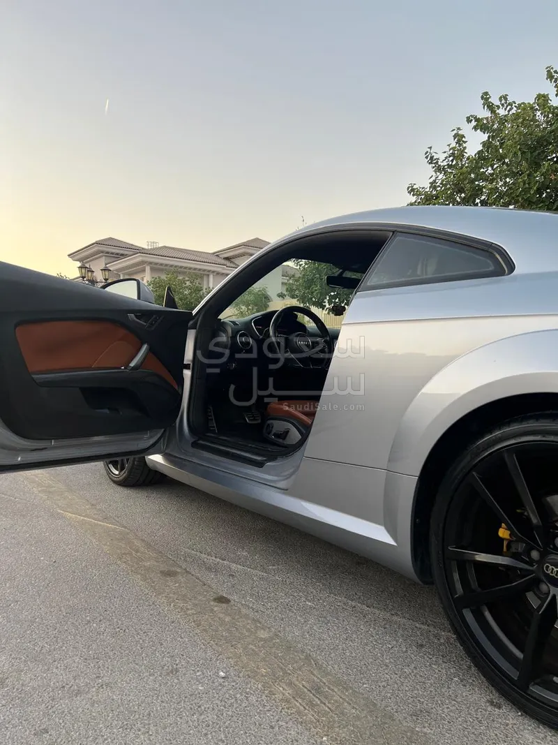 2016 اودي تي تي