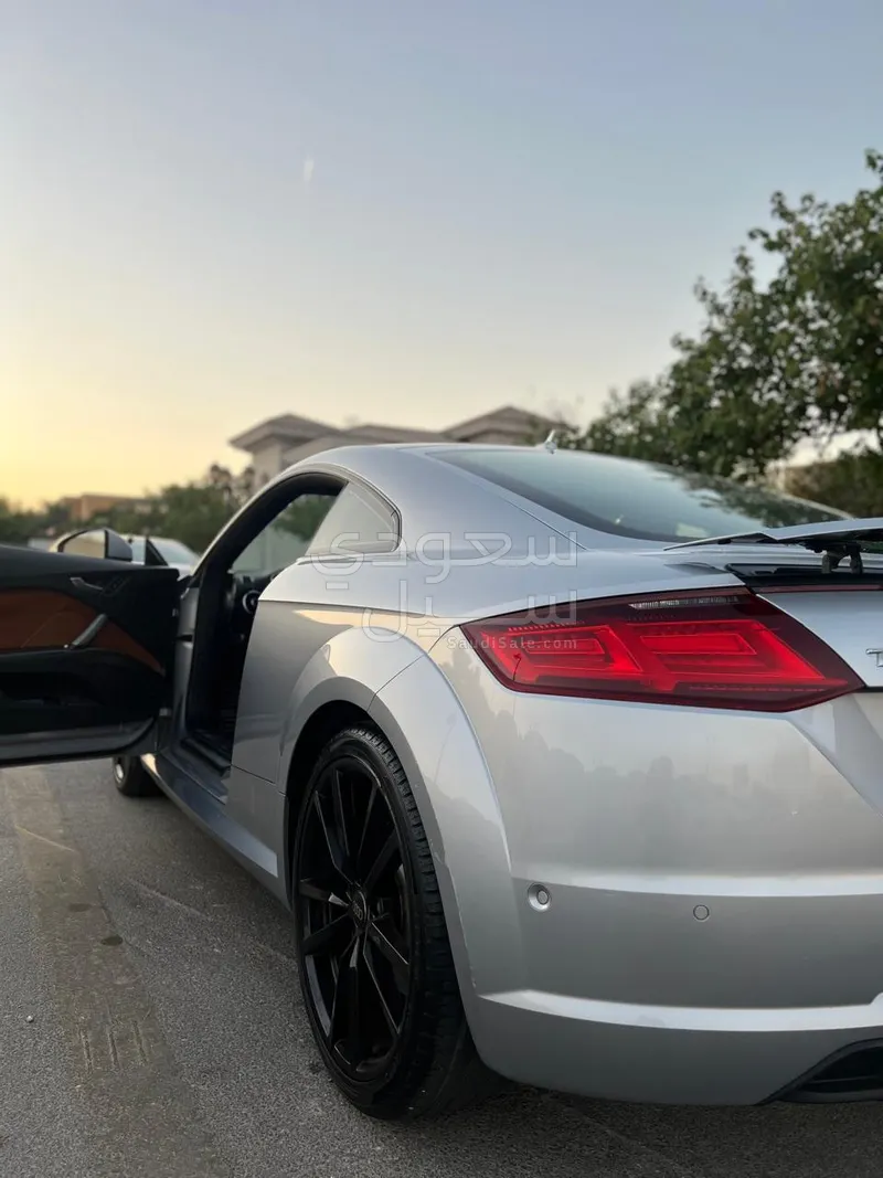 2016 اودي تي تي