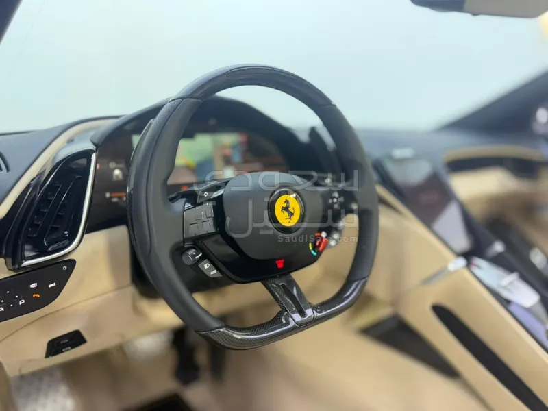 2025 فيراري روما