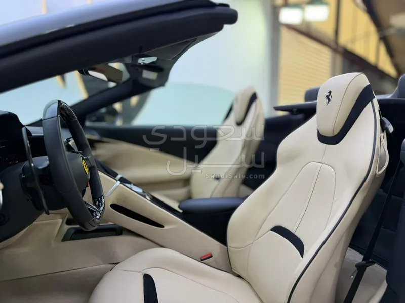 2025 فيراري روما