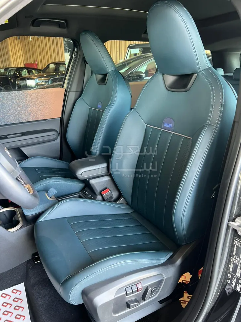 2024 ميني كونتري مان اس