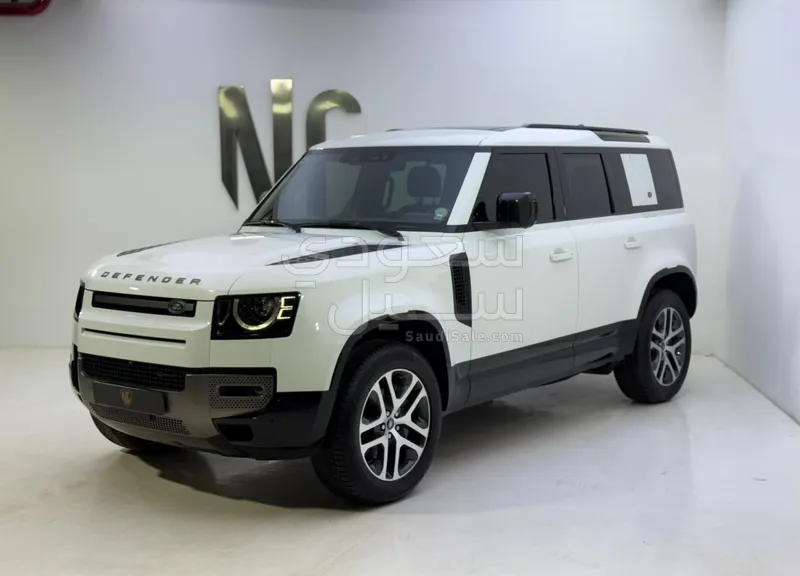 2022 لاند روفر ديفيندر اكس داينمك