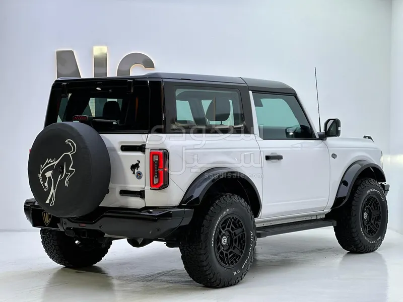 2021 فورد برونكو وايلد تراك