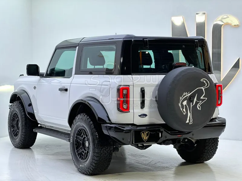 2021 فورد برونكو وايلد تراك