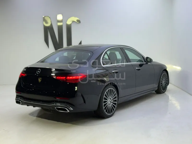 2025 مرسيدس - بنز سي 200