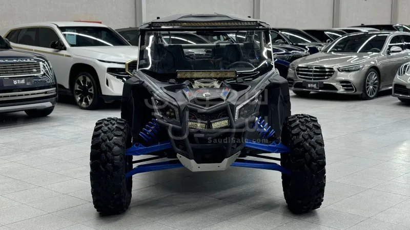 2022 كان-ام مافريك إكس أر إس