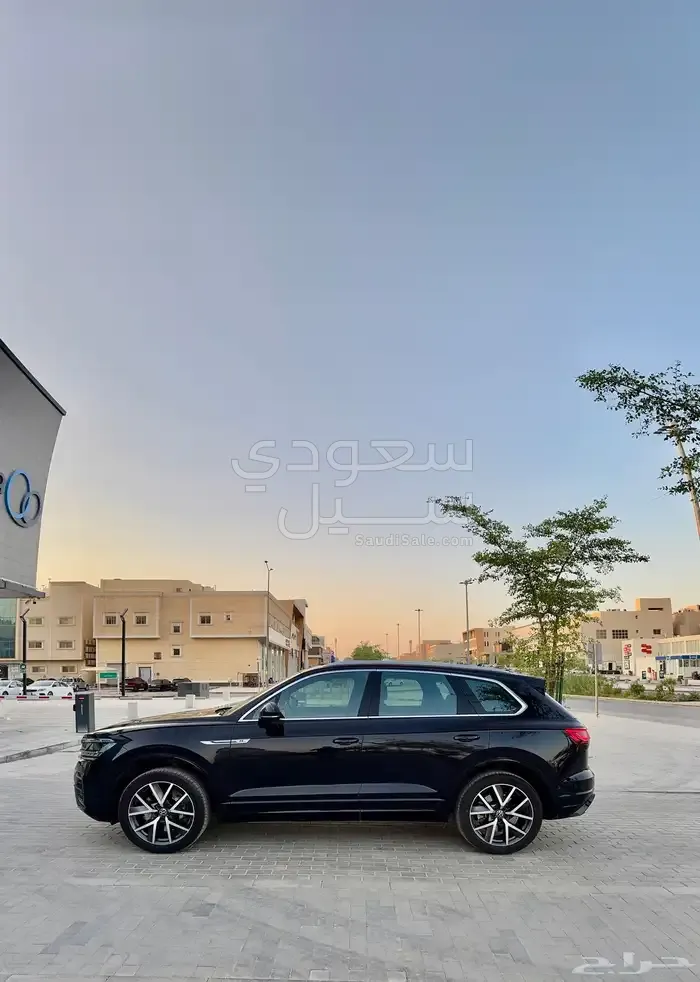 2021 فولكس واجن طوارق أر - لاين