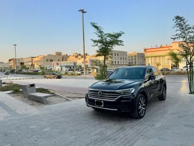 2021 فولكس واجن طوارق أر - لاين