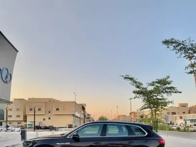 2021 فولكس واجن طوارق أر - لاين