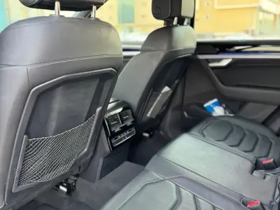 2021 فولكس واجن طوارق أر - لاين