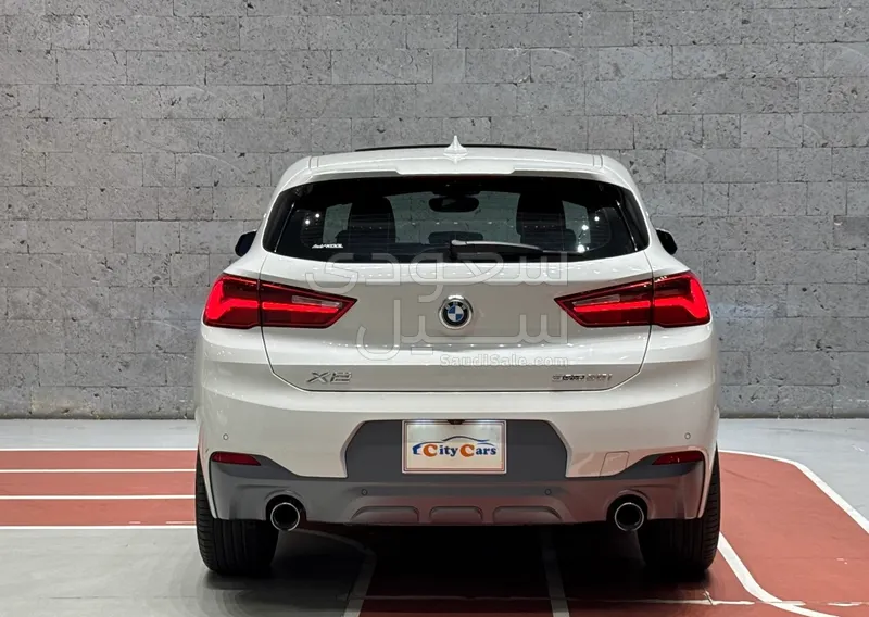 2018 بي ام دبليو الفئة اكس 2