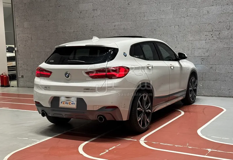 2018 بي ام دبليو الفئة اكس 2