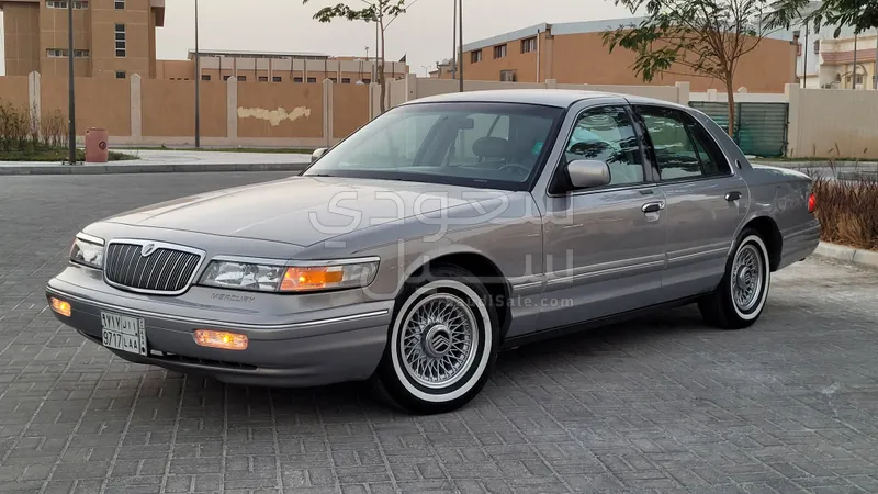 1996 ميركوري جراند ماركيز