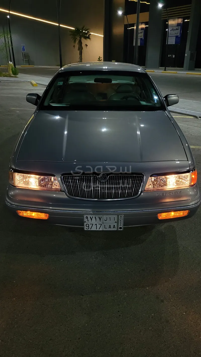 1996 ميركوري جراند ماركيز
