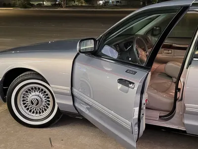 1996 ميركوري جراند ماركيز