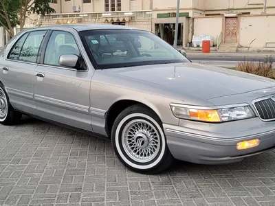 1996 ميركوري جراند ماركيز