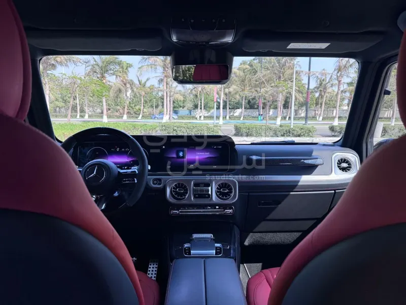 2025 مرسيدس - بنز جي 63