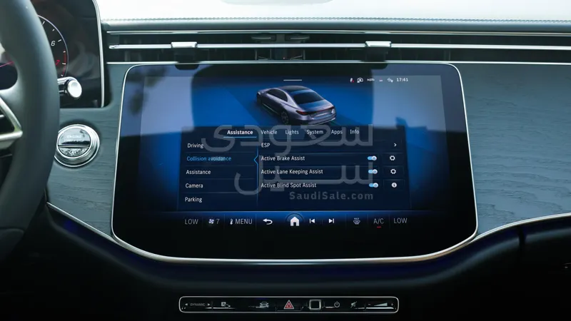 2025 مرسيدس - بنز إي 200