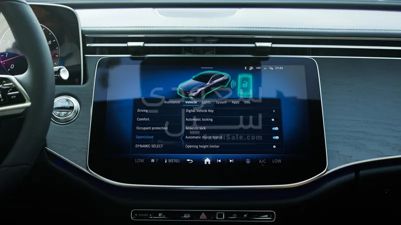 2025 مرسيدس - بنز إي 200