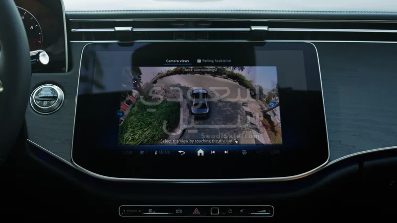 2025 مرسيدس - بنز إي 200