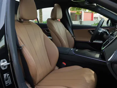 2025 مرسيدس - بنز إي 200