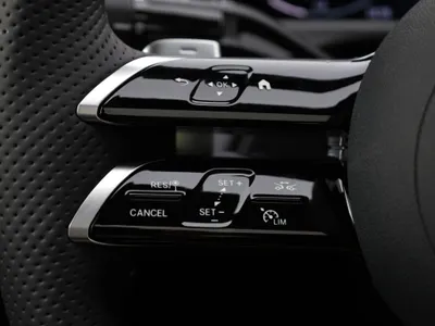 2026 مرسيدس - بنز إي 200 أي إم جي