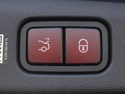 2026 مرسيدس - بنز إي 200 أي إم جي