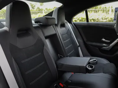 2026 مرسيدس - بنز سي إل أي 200 أي إم جي