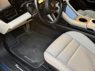 2021 بورش تايكان تيربو