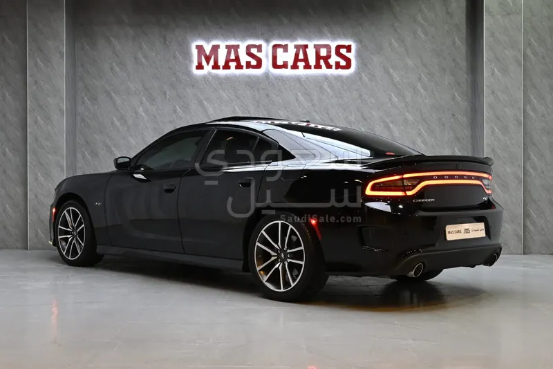 2023 دودج تشارجر ار تي