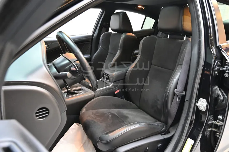 2023 دودج تشارجر ار تي