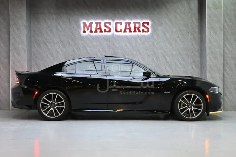 2023 دودج تشارجر ار تي