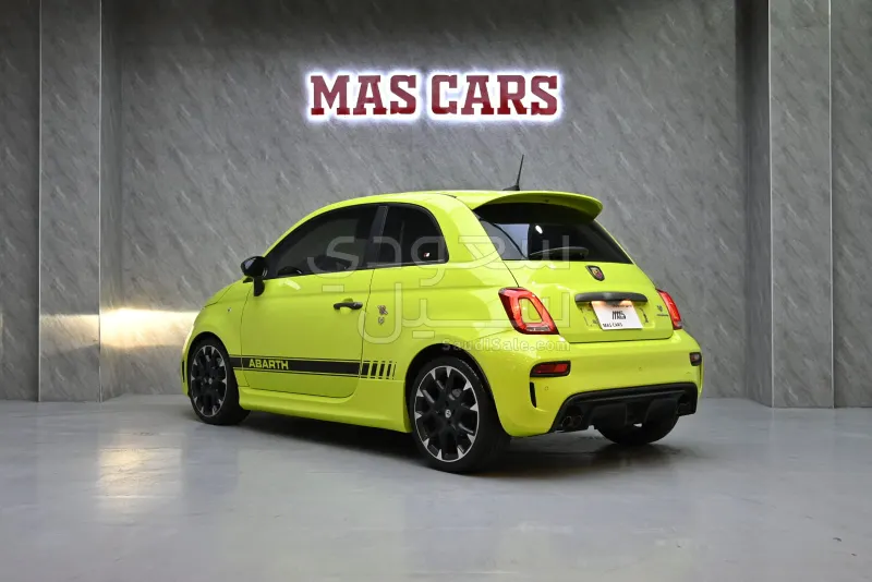 2019 فيات ابارث 595 كومبيتزيون