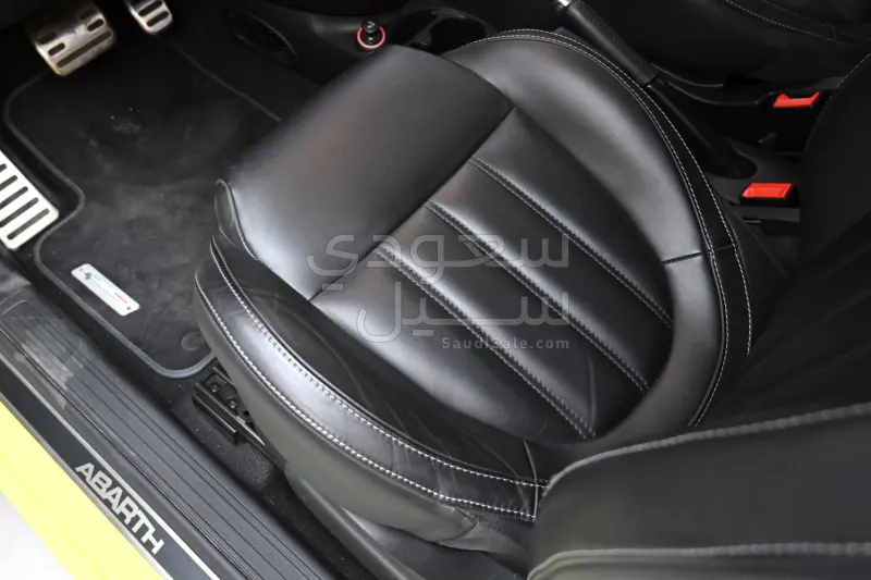 2019 فيات ابارث 595 كومبيتزيون