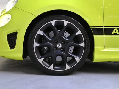 2019 فيات ابارث 595 كومبيتزيون