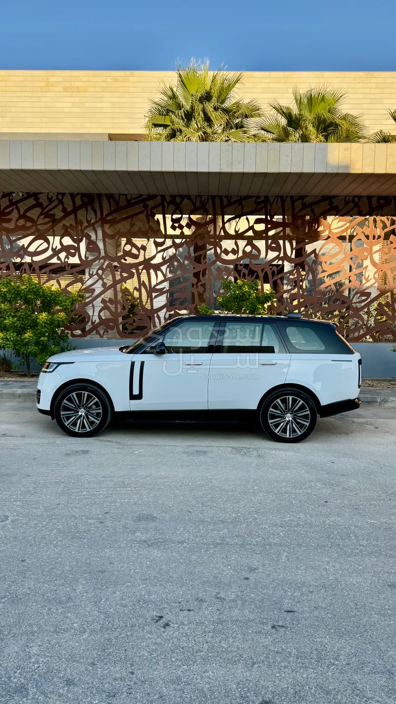 2022 لاند روفر رينج روفر اتش اس اي