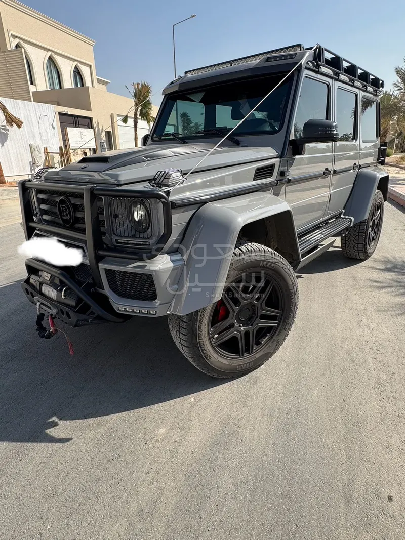 2017 مرسيدس - بنز جي 500 4×4