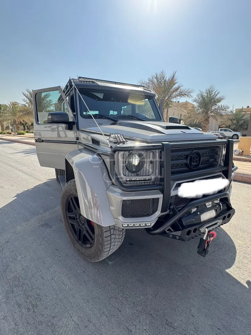 2017 مرسيدس - بنز جي 500 4×4