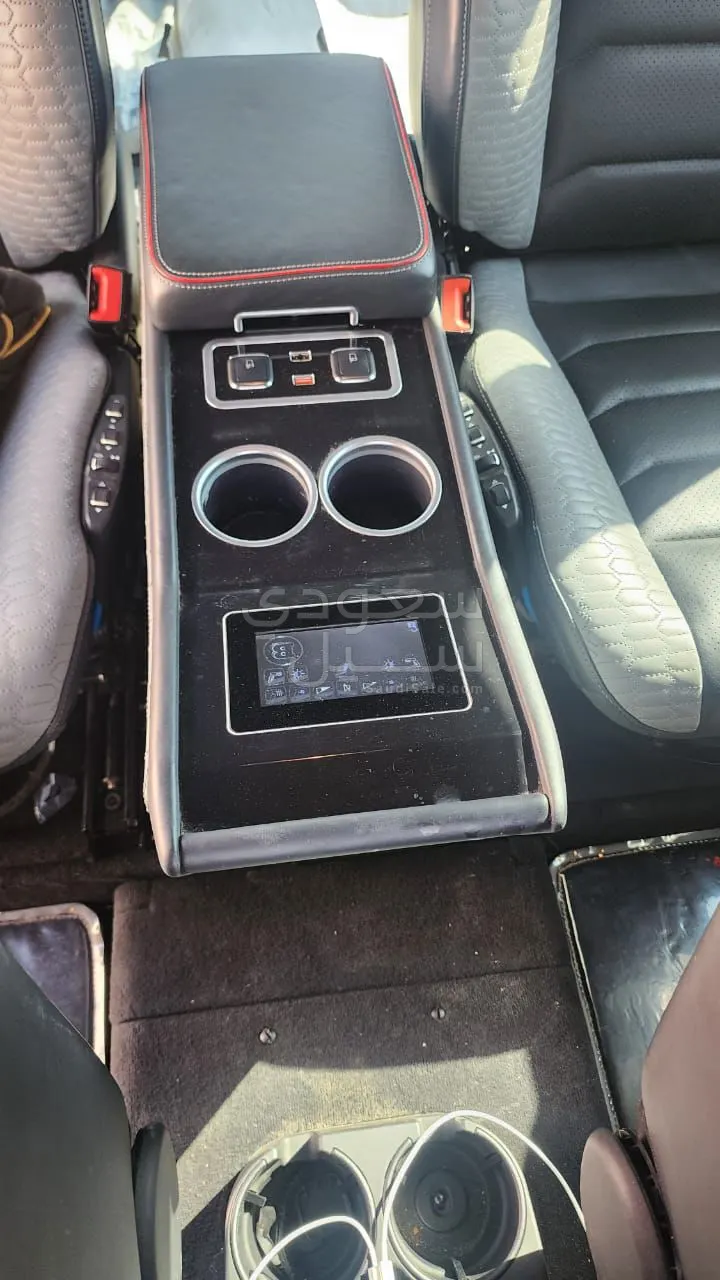 2017 مرسيدس - بنز جي 500 4×4